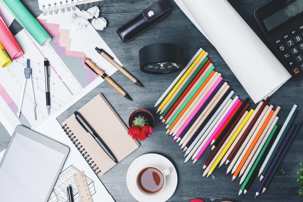 messy-office-desk-top_700248-28759